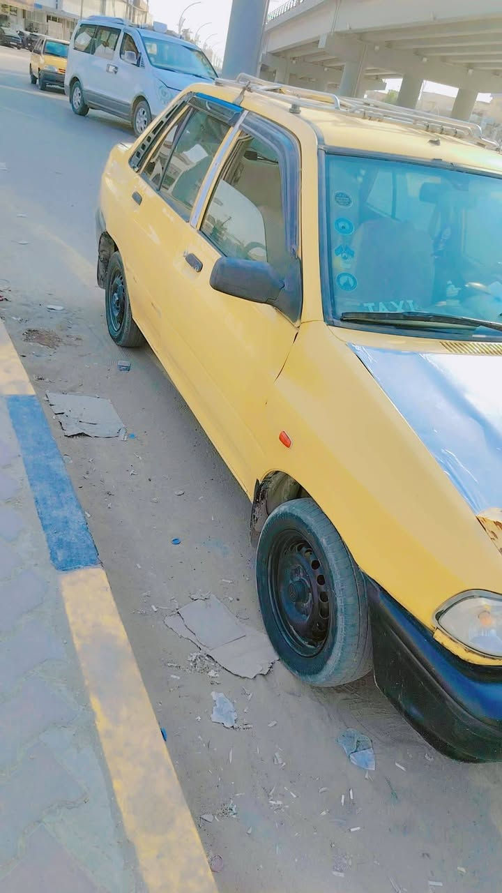 السلام عليكم سياره سايبه للبيع موديل 13 سنويه ساقطه ديرها النمر الرابعه تفلت ماكينتها جديده رقمها نجف مشروع وطني راعيها موجود هنا بالديوانيه تريد مداور تريد مكاتبه سياره رايته ب 18 ابيها مجال لا تطيبين وبيها مجال وهذا رقم تليفوني مكاني ديوانيه***********
