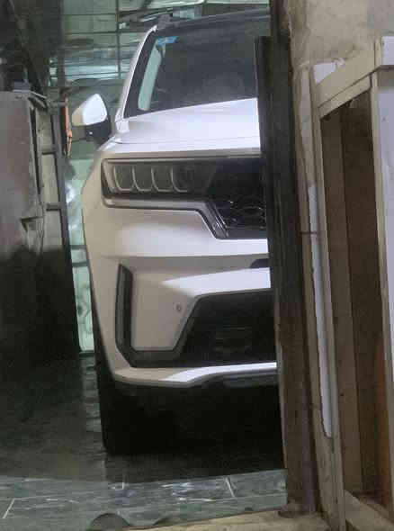 السلام عليكم للبيع سورنتو4x) 2021) فول VIP 1/1 للاخير
ماشية 92
السيارة

المواصفات:
بصمه تشغيل وابواب
5 كامرات
شفتات ستيرن
الوان الداخل متغيره
كَير ماوس كرستال
فور ويل 4X
بانوراما
5 كاميرات
محرك 6 سلندر 3500cc
سبعة راكب
شغيل عن بعد
هندبريك بصمة كهرباء
حساسات امامي خلفي
كشنات جلد
كشنات كهرباء
كشنات الامامية تدفئة تبريد
صندوق كهرباء
لايت 4 عدسات
جي بي اس
اريل نفكيشن
ثلاث قطع تبريد
شاشة كبيرة متصلة
شاحن وايرليس
بردات
وباقي المواصفات معروفة
السعر 275 وبيه مجال
مكان السياره البياع تقاطع درويش
مامتواجد عل نت تصل وسهله ***********
