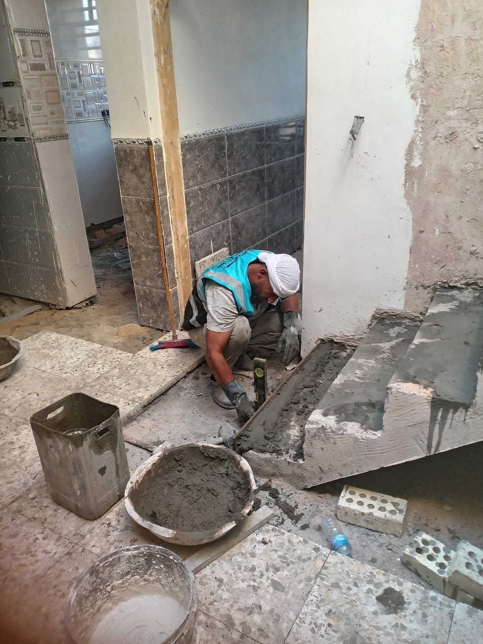 جاهزين استلام بيوت 🏘️ *********** 📱***********📲 شغل هندسة  حسب الموصفات ترميم بيوت كرسته وعمل  بغداد فقط  رقم هاتف او على خاص بآدرة علي الخلفة
