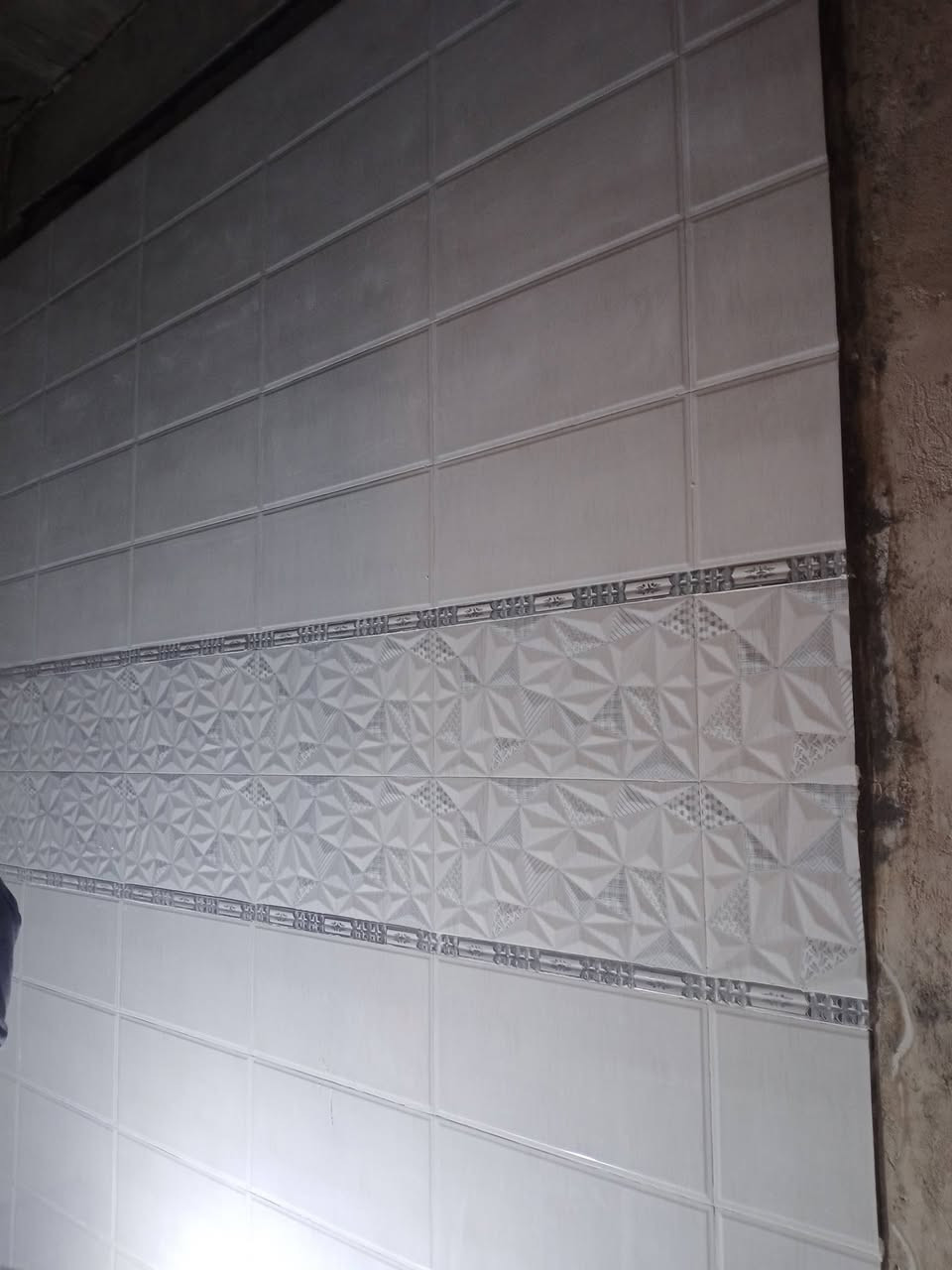 نشتغل انواع السيراميك والبورسلين ليزر +گبان  استلام مهندس
نشتغل انوع البخ ناعم خشن مشطب تصفير واجهات 
وباسعار مناسبه 
اتصل وتدلل***********
متواجد ماسنجر وتساب خط
