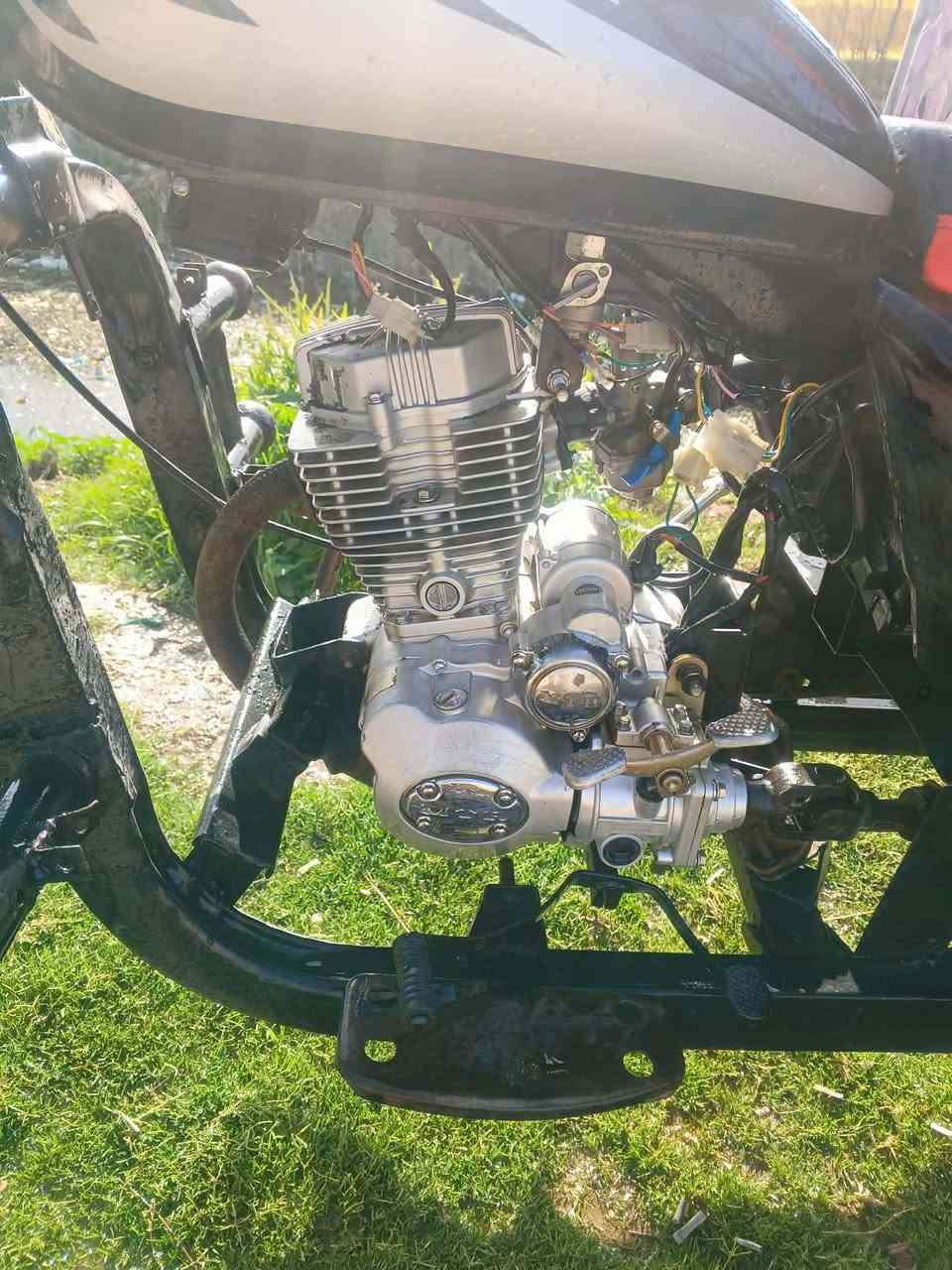 ستوته للبيع  
مديل 16 مكفوله ركبه وشاصي
 ‏‪***********‬‏
