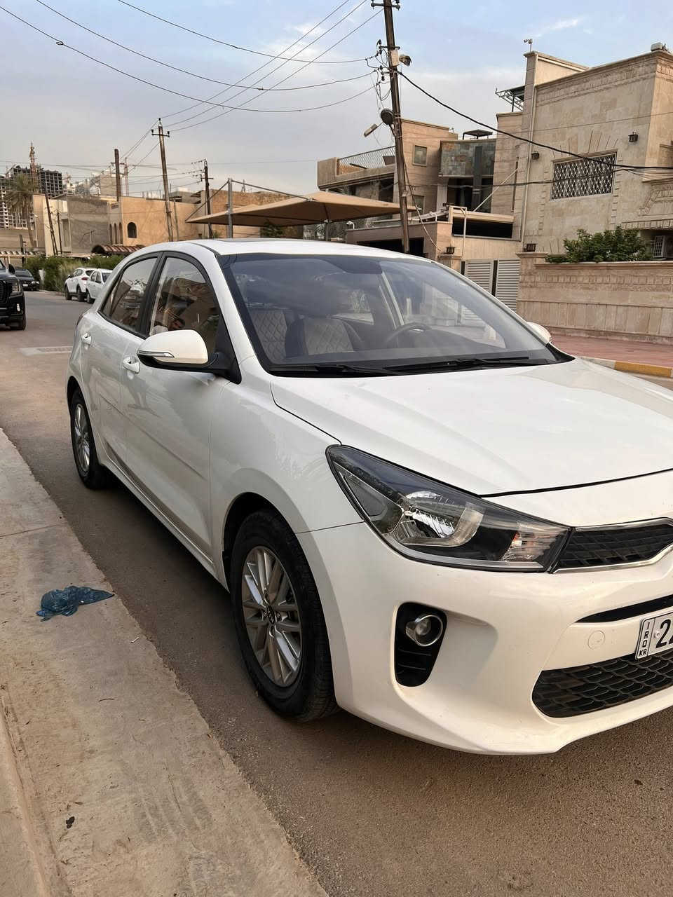 السلام عليكم
كيا ريو 2018 خليجي لون ابيض مكفولة ماشية 37 الف رقم اربيل ترقيم جديد هزه وفحص جديد تحويل او وكالة
 
مواصفات
فتحة سقف
شاشة وكاميرا
تحكم ستيرن جهتين 
مري شفط
مري اشارة
كشنات جلد 
ويل كب 
مانع انزلاق 
حساس اطار
بلوجكتر امامي   
سويج عدد 2 

مكاني بغداد علي الصالح 
للاستفسار 
*********** واتساب
***********
