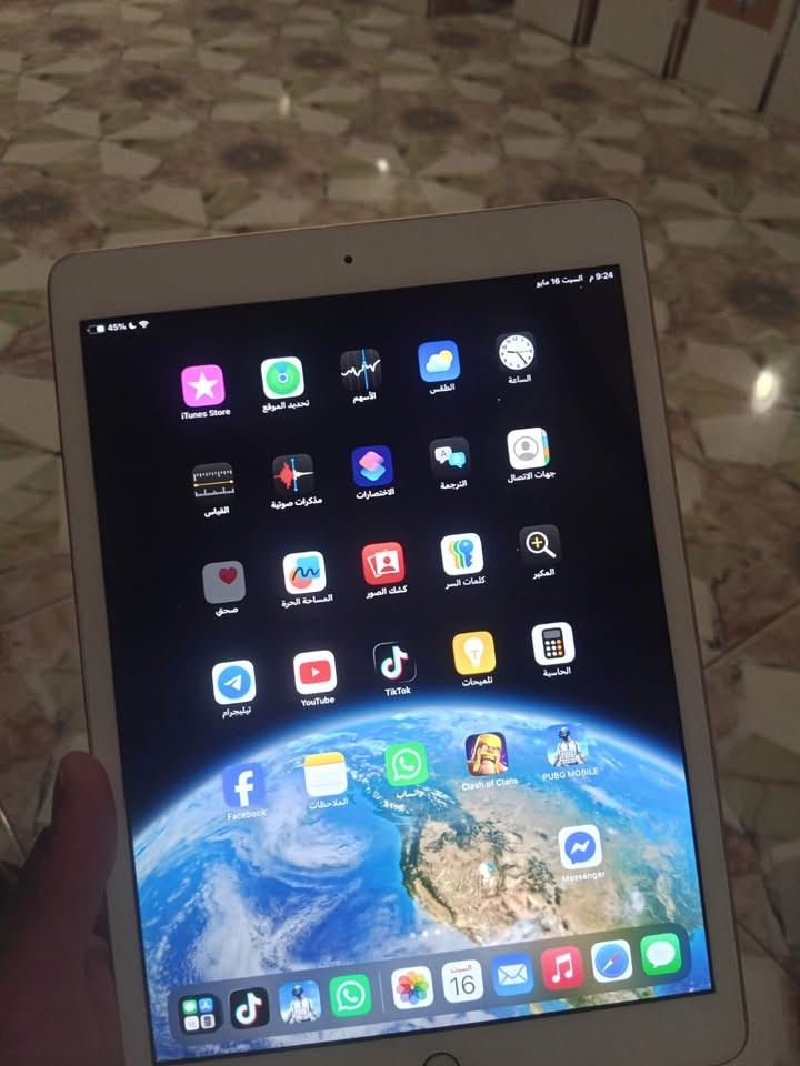 ايباد7ذاكره128تواصل وتساب ***********

