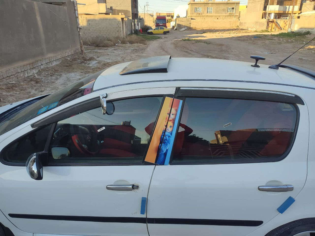 بيجو 307 فرنسي جاهزة مكفولة كير محرك بأسمي رقم انكليزي بغداد مكانها ديالى / بعقوبة كنعان
السعر 58$ وبيها مجال
رقمي ***********
