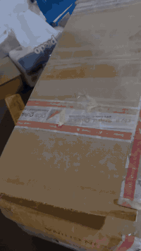 الجهاز الموجود في الصورة هو جهاز تنحيف بالموجات فوق الصوتية 80K، وهو ج...