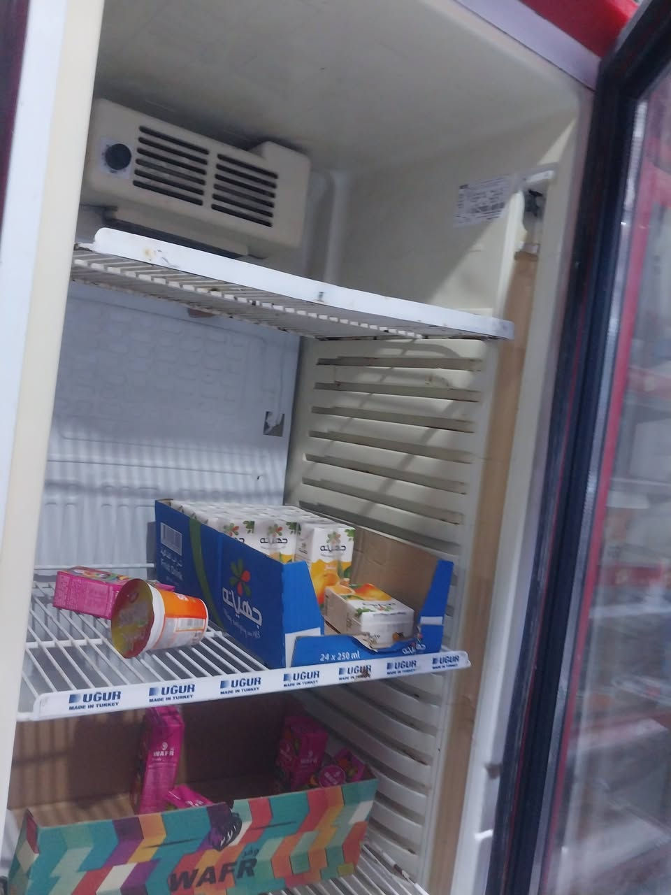 براد عمودي  عددد اربعه رايدهن عل 300وبيهن مجال مصيط نضيفات مكاني دور شرطه مقابل ل حيانيه قرب تانكي تحليت لماء مقابل شارع موسلكاضم  ***********
