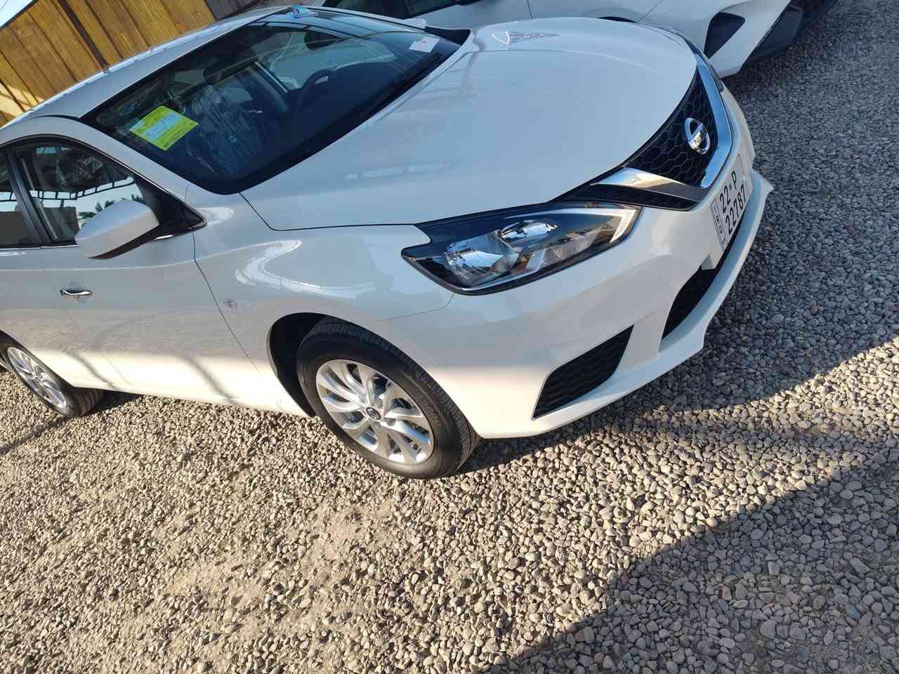 سلام عليكم نيسان سنتره 
موديل 2025 ماشيه 40000 
السياره ع وضع الزيرو السعر ب 132 بيه مجال 
مكان السياره واسط الصويره ***********
