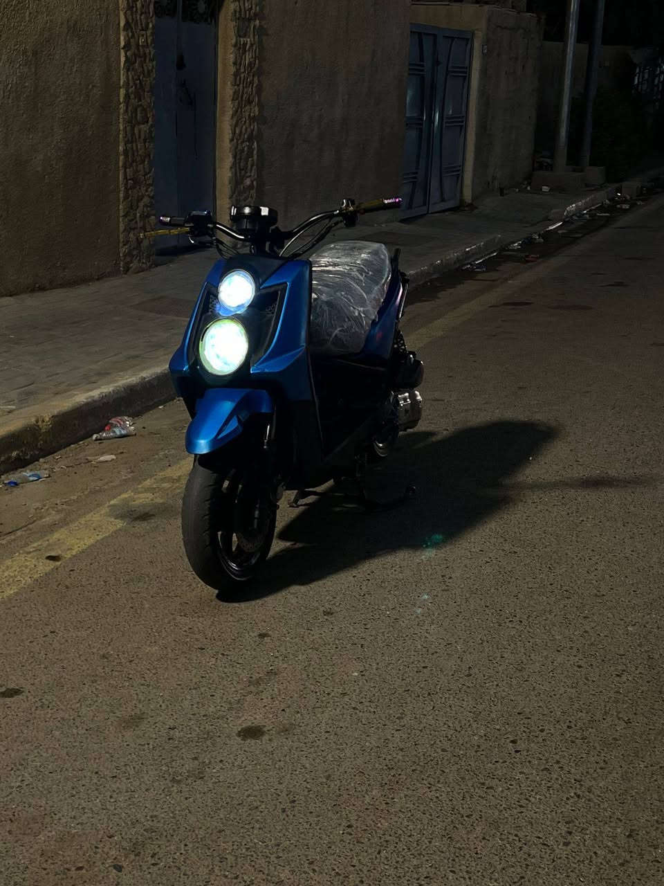 يالله مرخصت الادمن
سكنس جبلي 
كهربائيات كله شغاله 
مبدل ولفات وبوشه بلادي مال كصه 
محور كابريتر 
بيه نقوصات بصيطه 
دراجه ناعمه وحلو ماعيزه شي 
سعر 650 وبيه مجال قليل للشراي 
مو شراي لا تعلق ولا تراسل 
واتساب *********** 
مكاني فلوجه قرب الكماليات
