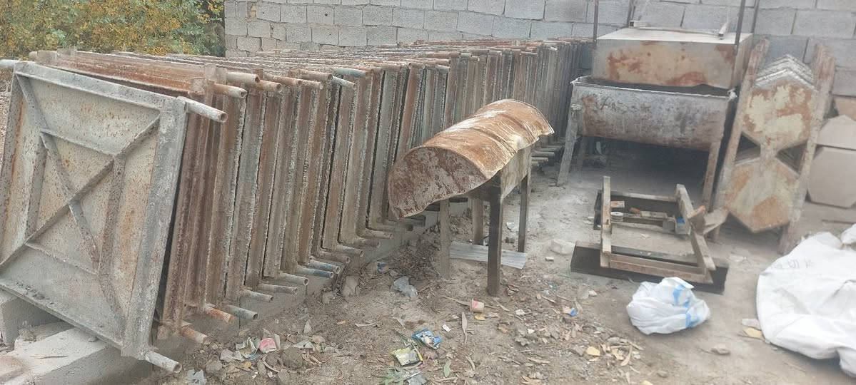 للبيع قوالب شتايكر قياس ٨٠×٨٠ حديد اوكراني سعر مناسب ***********
