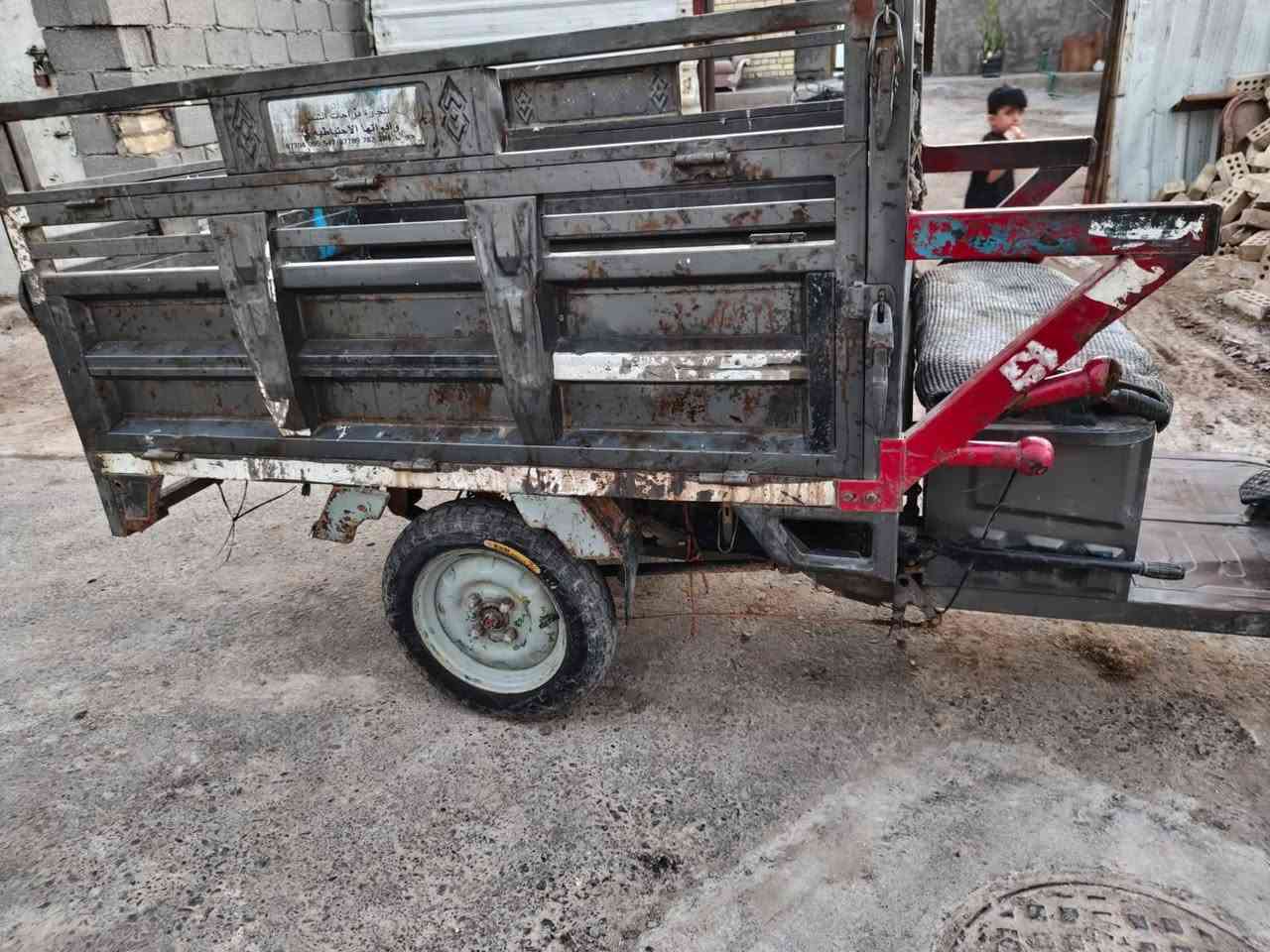 سلام عليكم ستوته شحن نضيفه شغاله باترياته جدد ماطوره نضيف سعره ٦٠٠ الف
مكانه الشعب قرب سيطرة الشعب لتواصل ***********
