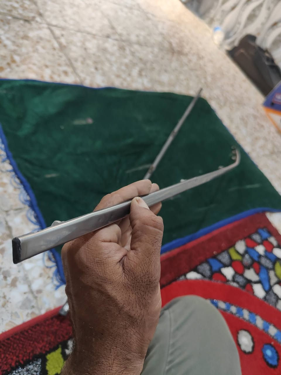 نيكل بنيد وصندوق كرونه 80 مكان بغداد ***********

