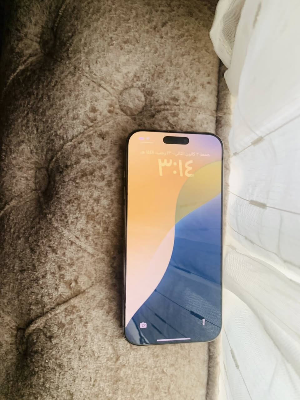 ايفون 16ضمان ماستر بطارية 100بعدة جديد ذاكرة ٢٥٦السعر 1350مكان الشعب ***********
