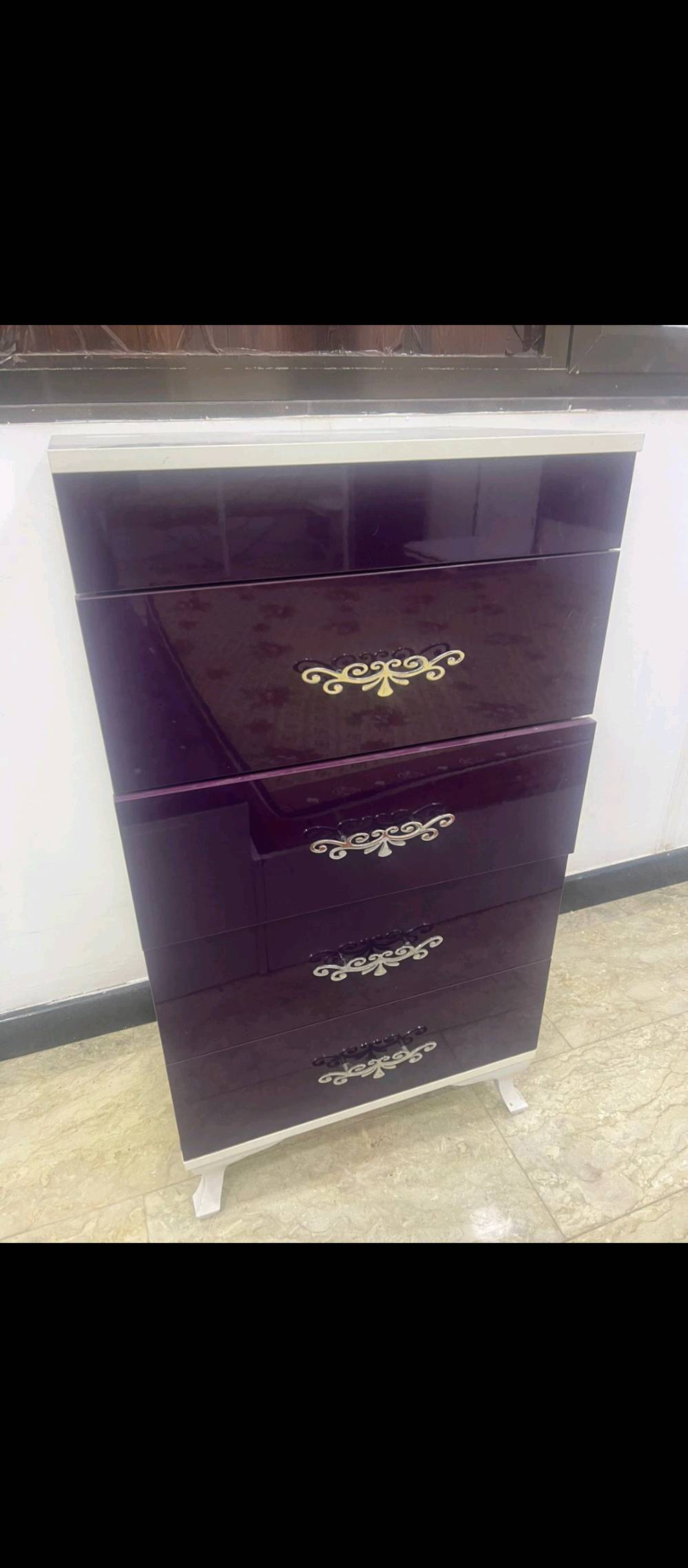 السلام عليكم غرفة نوم تركي أمل مخزن 7 قطع نضيفه وثكيله من هاي التكمة مو التركي الخفيف الي هسه دينباع مابيها أي ضرر رايدها #ب300 ألف مكاني بغداد علي الصالح مقابيل طوبجي #توصيل #ماعندي للأستفسار متواجد ع فيس أو الإتصال
*********** رقمي الاسيا يوجد واتساب 
*********** رقمي الأثير يوجد واتساب
