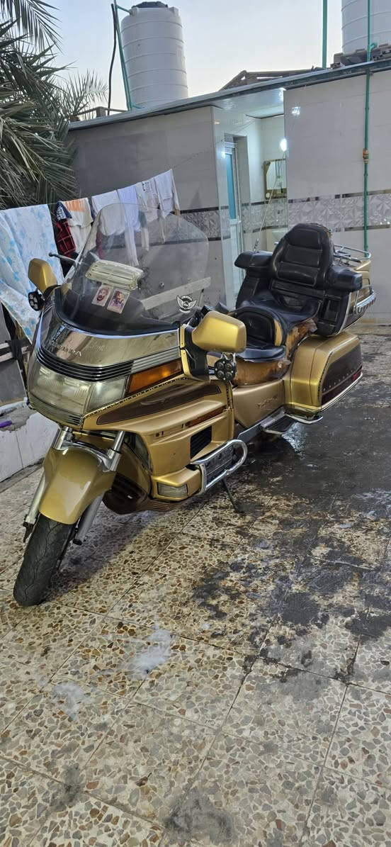 سلام عليكم دراجه كولدن 1500مكينه كير خير من الله كلها شغاله بك جك مسجل سعر 25 قفل مكان بصره ***********
