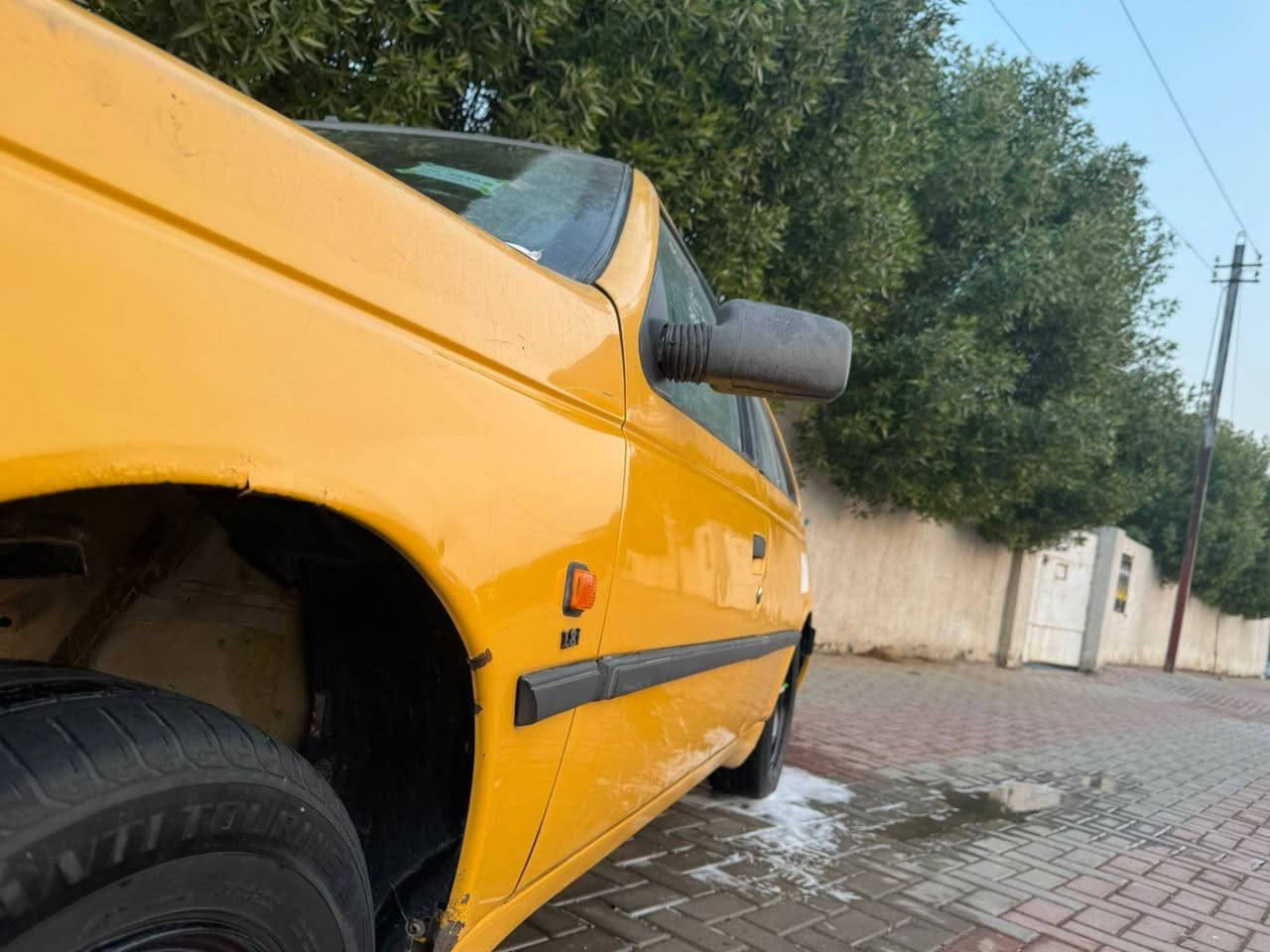 سلام عليكم بيجو للبيع موديل 2010 سياره جاهزه للأخير مناقصها برغي كير ومكينه كفاله عامه صدر امامي خلفي جديد تبريد ثلج ❄️السياره مدوشمه عام للأخير السياره داخله عسلي.مكاني بغداد الدوره سعرهة ٣٦ مجال قليل ***********
