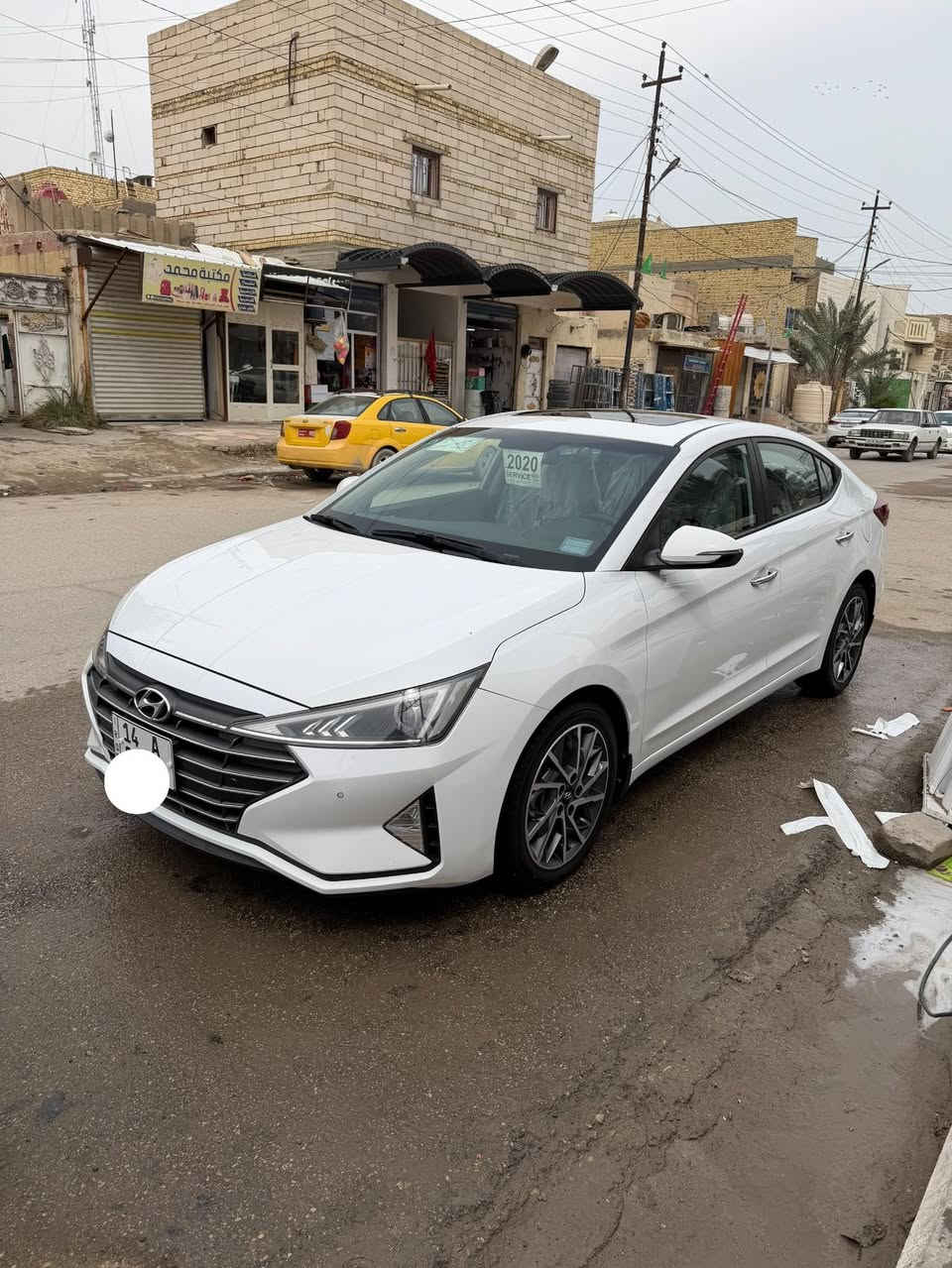 سلام عليكم
النترا موديل 2020 ماشية 70 الف 
حره رقم انكليزي باسمي خليجي ابيض كفاله عامه من ضربه وصبغ وتبديل كلش جديده سياره فول مواصفات 

فتحه بصمه اشاير بلمري تحكمات ستيرن صندوق ذكي حساسات خلفي
حساسات امامي كامره خلفي اشاره ترحيب 
لايت زنون  فول دواخل صاج وجلد
يدات نيكل سياره جاهزه من كلشي مواصفات واحد ع واحد
رقم بصرة انكليزي جديد مشروع وطني وسنويه 2031 باسمي
استخدم شخص واحد مال جناي
بعده سياره ع وضع شركه كلش جديده
مكان السياره: ناصريه
 شراي يتصل ويتدلل
رقم:***********
