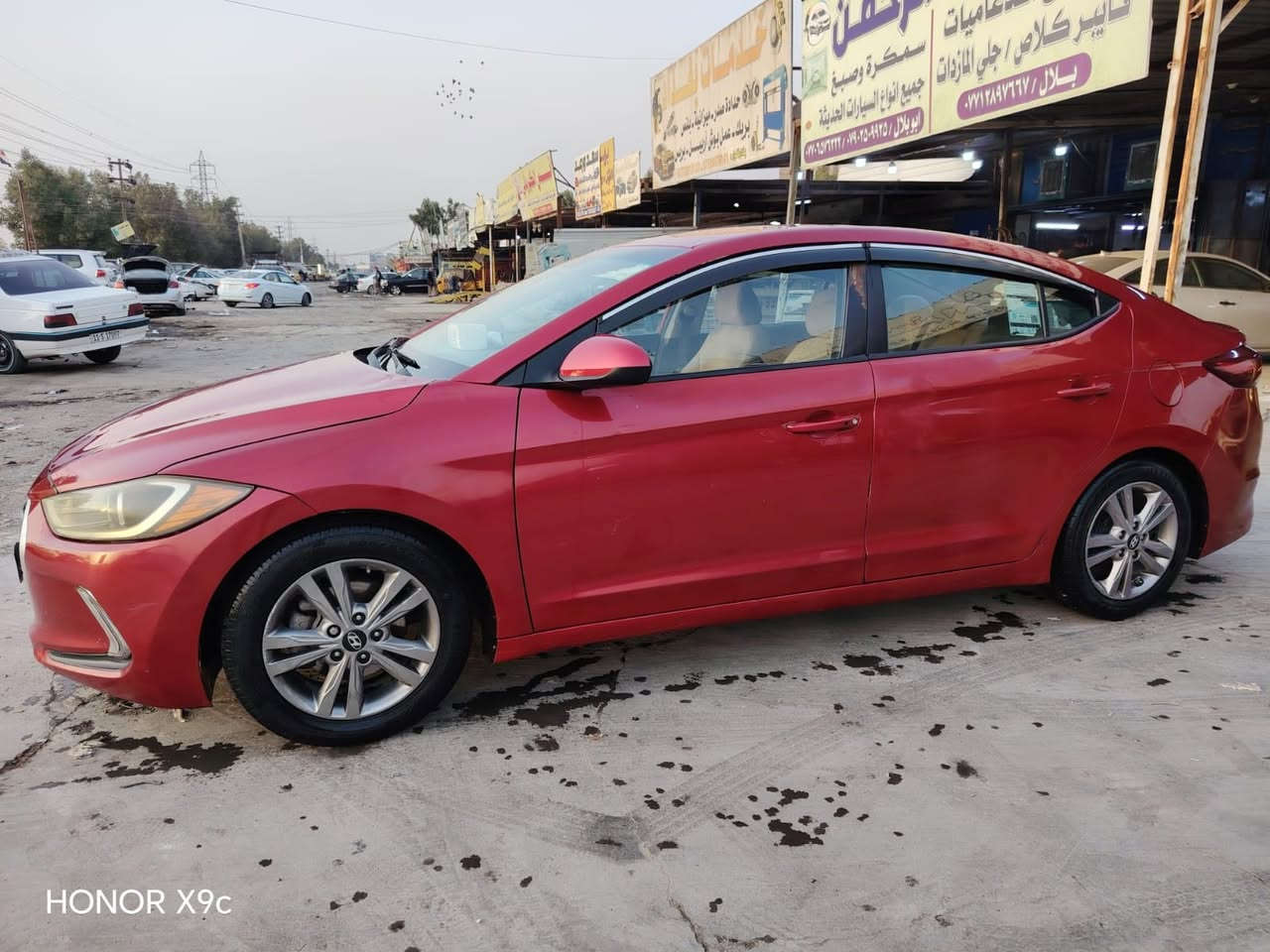 السلام عليكم
النترا 2017 للبيع  سونار موجود وموضح بالصور مكينه كير تبريد مكفولات فول عده الفتحه للستفسار الاتصال

 ‭0770 840 6003‬

السعر ١٢٠

مكاني الغزالية
