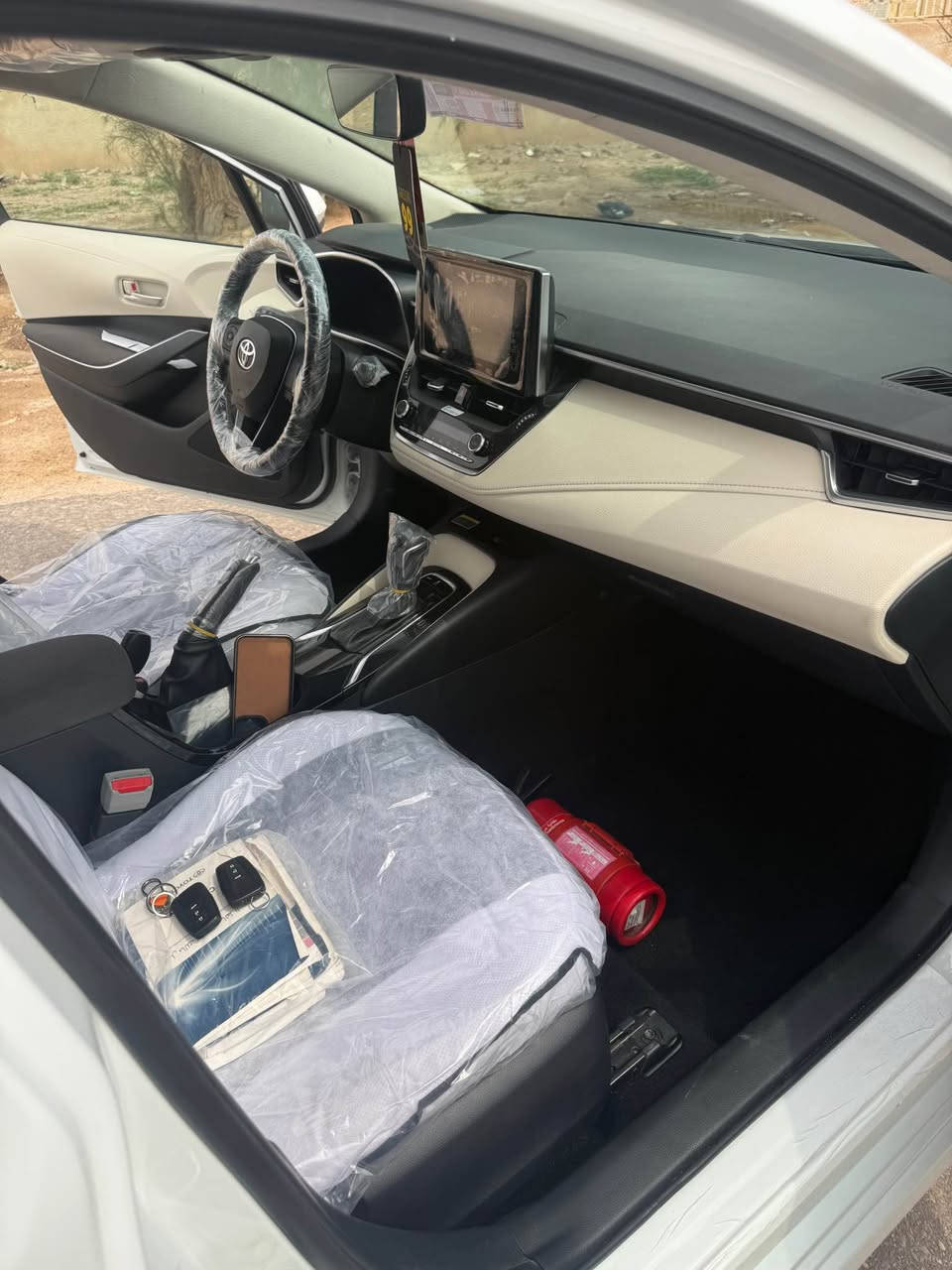 كورلا ساز موديل 2024 خليجي مكينه 1800 بانزين فول 1/1 داخل جلد بقلاوه عله ايدنا ماخذيه زيروو سياره عله وضع الشركه كفاله عامه من كلشي جديده كارتون ماخذيه من شركه لؤلؤه الاعتماد بإسم الشركه تريد وكاله تريد تحويل كيفك مكاني البصره السعر 188 الشراي يتصل *********** Singapore
