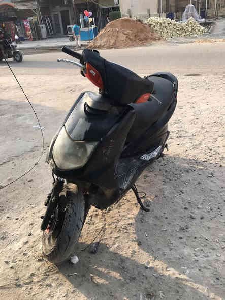 سلام عليكم دراجه سكنس نثيه 110 للبيع ب450 وبيهه مجال *********** عنواني بغداد المشتل
