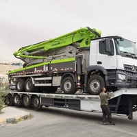 مكلف من شركه ZOOMLION للبيع الأليات الثقيله التواصل عبر واتساب وخط 077...