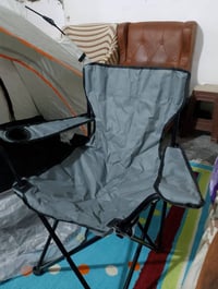 اخوتي غراض للبيع الخيمه وكراسي عدد اثنين وكرسي ابو الشمسيه وخلاط عصائر...