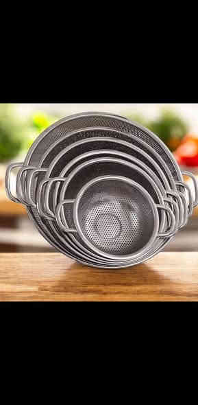 نبدأ يومنا بصلاة على محمد وآل محمد 🤲🤲🤲
الحمد لله على نعمة الله صباحا ومساءا تم تجهيز قسم المبيعات الخاص بمشغلنا ولله الحمد من أدوات مطبخ النوعيه الأصلية والثقيل والرخيص بنفس الوقت وطبعا المتعامل ويانا يعرف شنو شغلنا خاصة بالطبخ وان شاء الله تشوفون بضاعتنا اتجنن والفحص أمام المندوب وعن قريب قسم الخياطه أيضا راح ينفتح بمشغلنا ولله الحمد 🧿🧿🧿🧿
وكل هذا التوفيق والنجاح بفضل الله وبفضل دعواتكم ودعمكم النا 🌺🌺🌺🌺
أدوات مطبخ تحتاجة كل ربت بيت متانة ونوعية الأصلية ومن ماركات معروفه والتحب زورنا بمكان عملنا بكل خطوه مليون اهلا وسهلا بيكم للحجز والاستفسار الاتصال واتساب *********** وتوجد خدمة توصيل داخل مناطق الكوت 🛵🛵🛵
