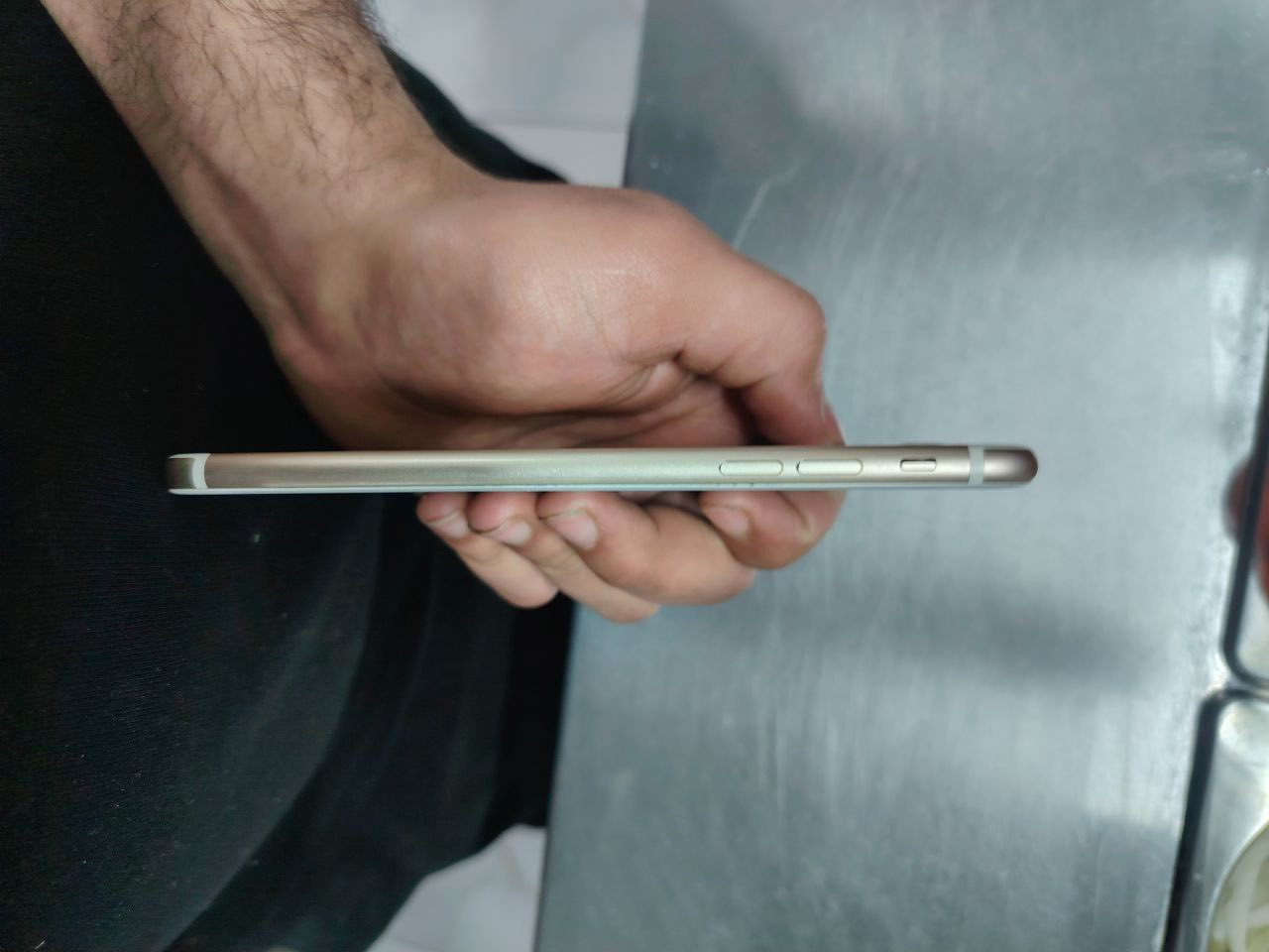 سلام عليكم للمراوس
ايفون ٧ بلاس مبدل بس بطارية نسبتهه ١٠٠ شخط ممشخوط تفحص وتاخذ شعندك نزل للمراوسسسس،


**إذا كنت صاحب هذا الإعلان وتريد حذفه لأي سبب، رجاءا أرسل رسالة إلى الدعم الفني**