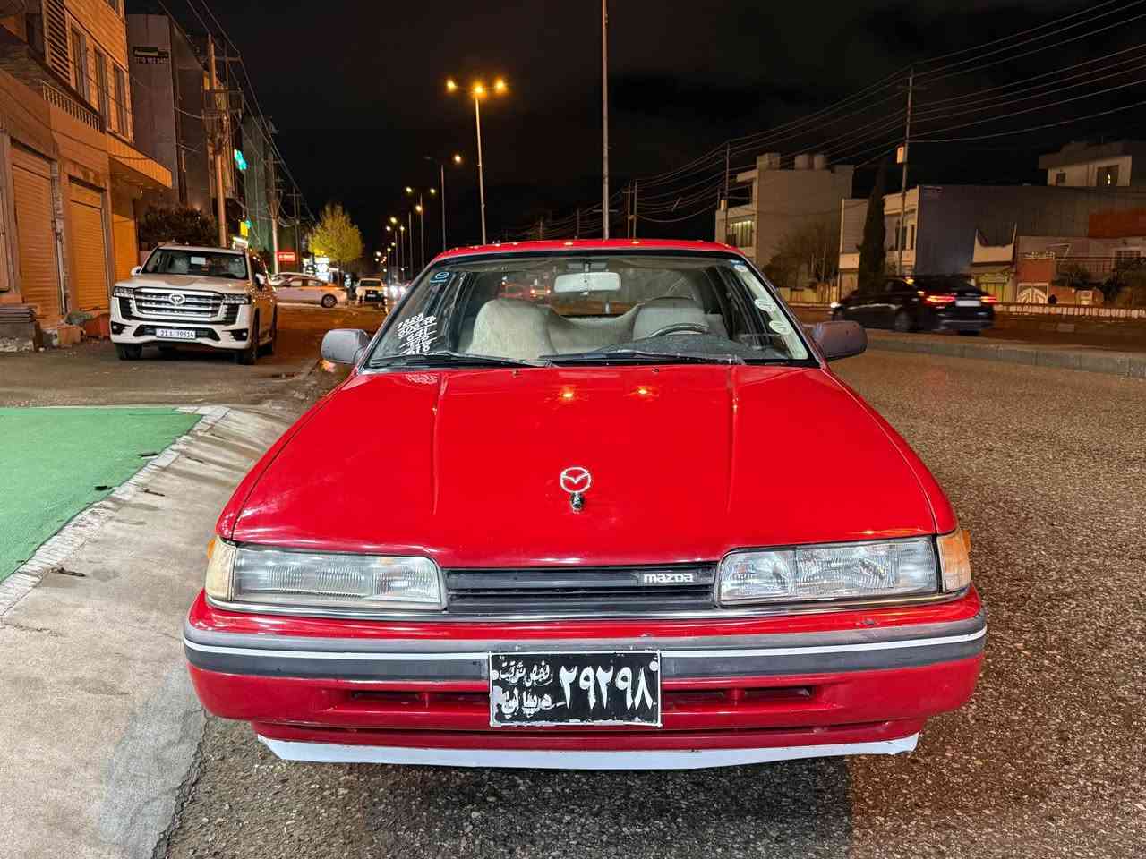 Mazda 1991 مازدا ٨ بە خ   ئارم پلاستیک سە یارە کە یە ک دینار مە سرە فی نیە.  گیر و مە کینە و کارە بای تە قە و رە قە بە شە رت.  کارە بای بە شەرت پیشی چر کە ی نیە.              سە یارە کە ماشاللە ی ئە ویت مالی دۆستە  ٣٧$ مە جال *********** السليمانية, العراق
