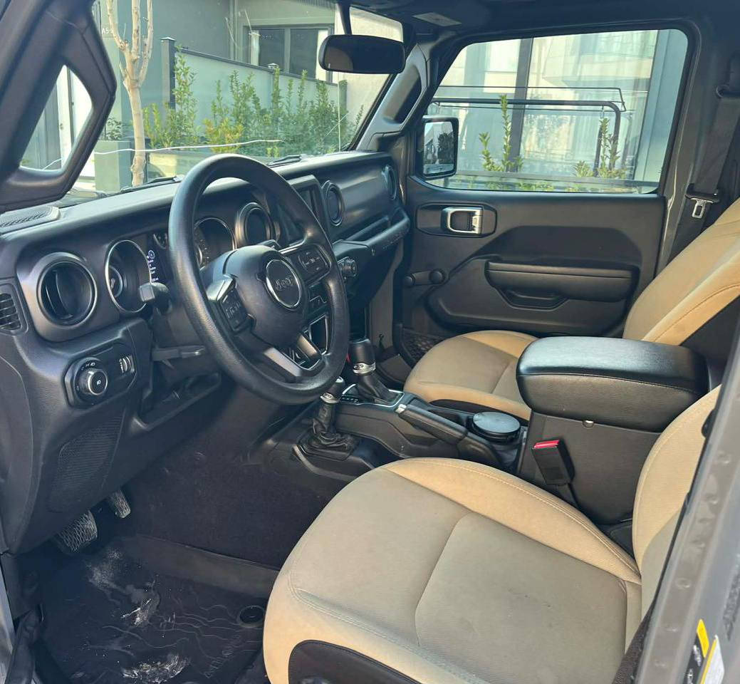 جێب ڕەنگلەر 2023  شەش بستۆن v6 
ڕەنگی چیمەنتۆی ٣٠ هەزار ڕۆشتووە 
بێ بۆیاخ بێ سارد بێ شوخت
سەیارەکە لۆکە ماشەڵا  
تەنها بۆنیدی گۆڕاوە بە ڕۆبیکۆن بیلادی  
بەسمە.شاشە.کامێرا.سوکان ڤۆلیۆم
بیلاد ناو زەرد - تاقم تایەی تازەیە 
ە‎دەبڵ ئەکسل 4x4 تراکشن 

سعر : لە کۆمێنت داوای بکە ڕاستەوخۆ بۆت دێت 🤖 

گێڕومەکینەو کارەبای و ئەکسل هەمموی بەشەرت 
سەنەوی و هەزەی تازەیە تا ٢٠٣٠ بە ناوی خۆمانەوەیە 
کتابی جام ڕەشی٪٨٠  مروری لەگەڵە  

ژمارەی خاوەنەکەی 
***********
