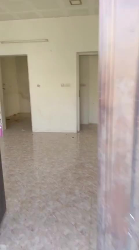 عندي بيت ایجار  في سليمانية منطقة رابرین
100 متر
طابق واحد
غرف نوم

هول
صاله متبخ 
صحيات هولل 
بيت نضيف
دکت مبریدە
 

وتساب ***********
تیلفون ***********
