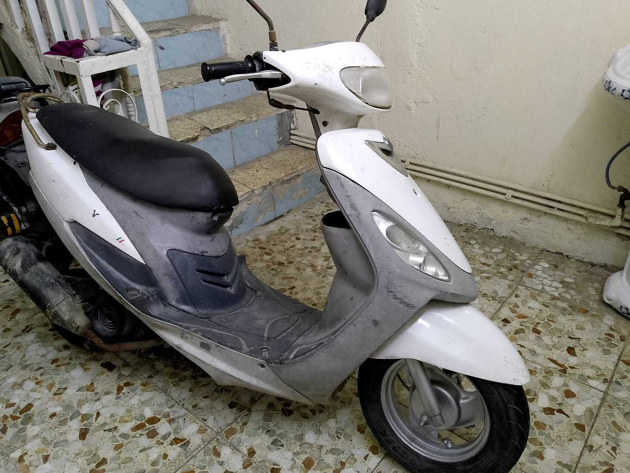 سلام عليكم دراجه ماكس للبيع مكينه 55متلزم بدون تبخير فقط صوت خفيف ماعرف كلج زنجبيل فيلس كلمن يحجي شخل شغاله بكل وقت بغداد مدينه الصدر سعر 250الف ***********
