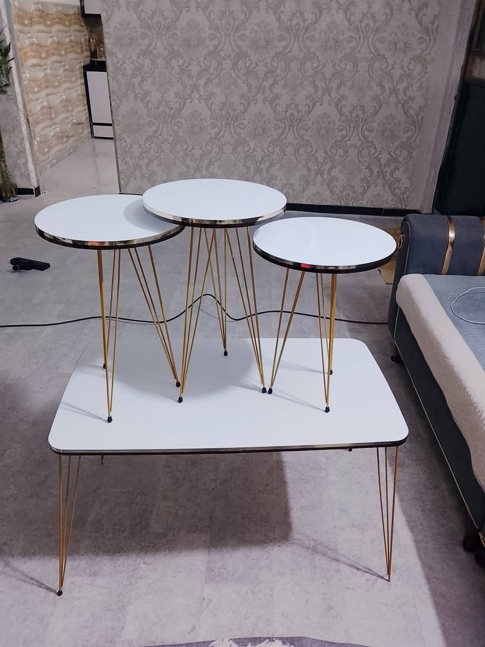 للبيع السعر 40 وبيهن مجال الرقم *********** البصره شارع الميثاق
