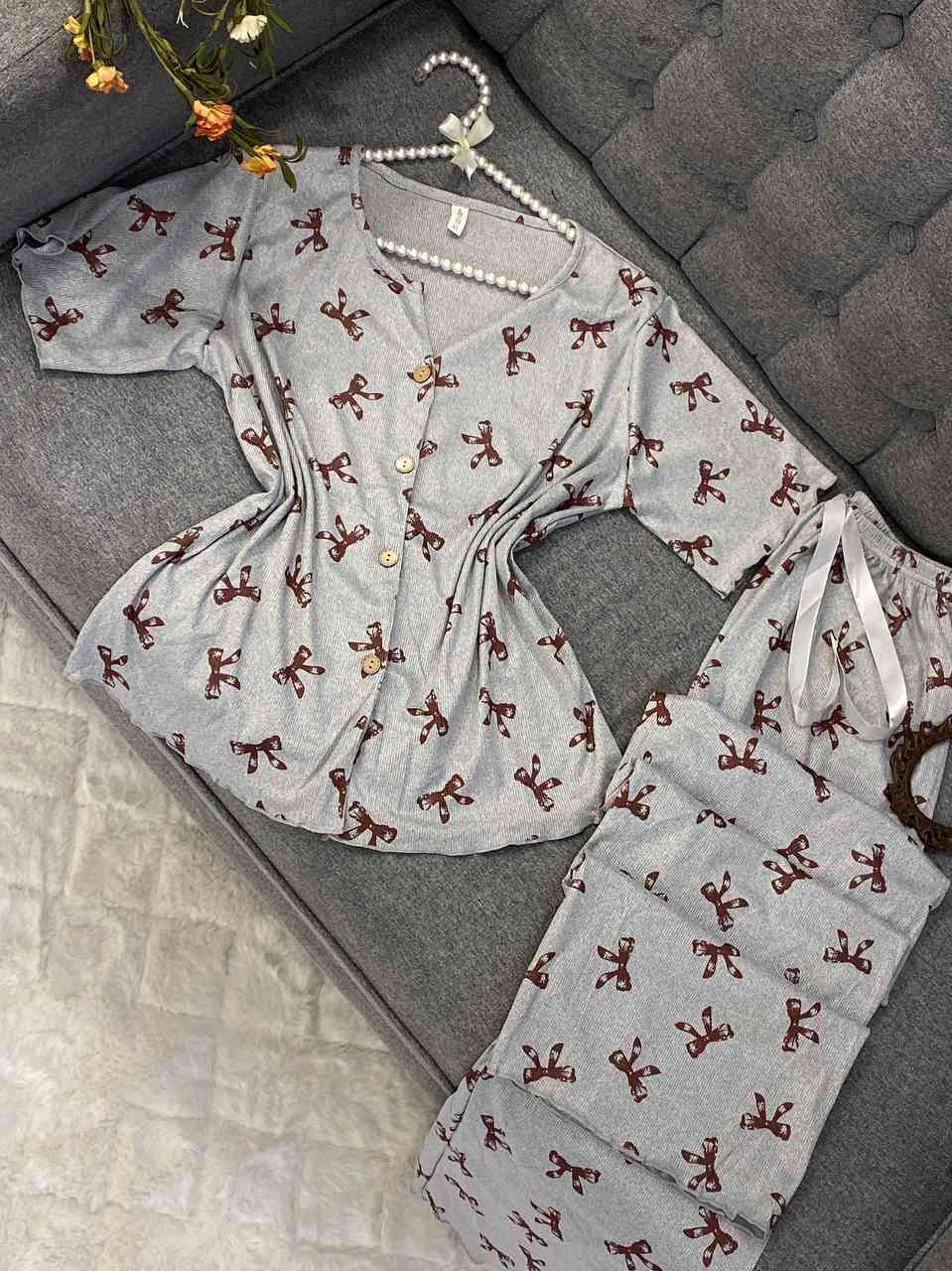 توفرو بنات خامه قطني بارده يلبس لحد وزن 90 يوجد توصيل لاحياء كربلاء


**إذا كنت صاحب هذا الإعلان وتريد حذفه لأي سبب، رجاءا أرسل رسالة إلى الدعم الفني**