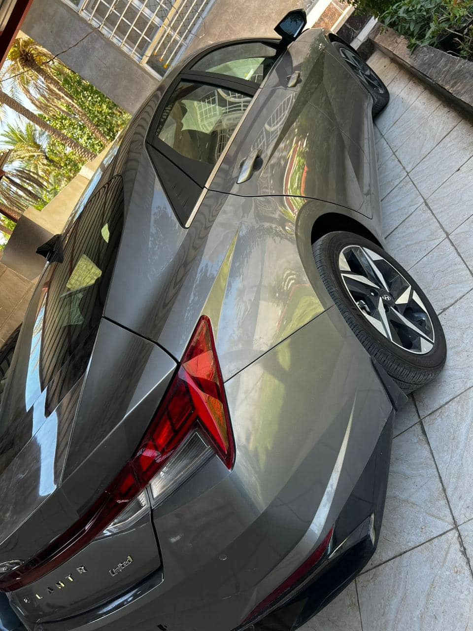 السلام عليكم 
النترا للبيع
موديل 2023
رقم كربلاء معوقين تعهد بلتحويل وكاله عامه باسم المشتري
ماشيه 30 الف 
حادث السياره خلفي صبغ الوجه قبق جنطه
 بدون ايرباك صور الحادث بلمنشور
محرك كير مكفول  تبريد تدفئه 
مواصفات لمتدد فول السيارة
سلايد فتحه
بصمة تشغيل 
كشنات جلد
حساسات 
تشغيل عن بعد
اناره متعدده بلدشبول
كشن كهرباء
وبيه هواي مواصفات بعد
سياره جديده وكل نقص مابيه  وضع شركه 
السعر ١٦٣ ورقه وبيهه مجال
مكانه كربلاء ***********
