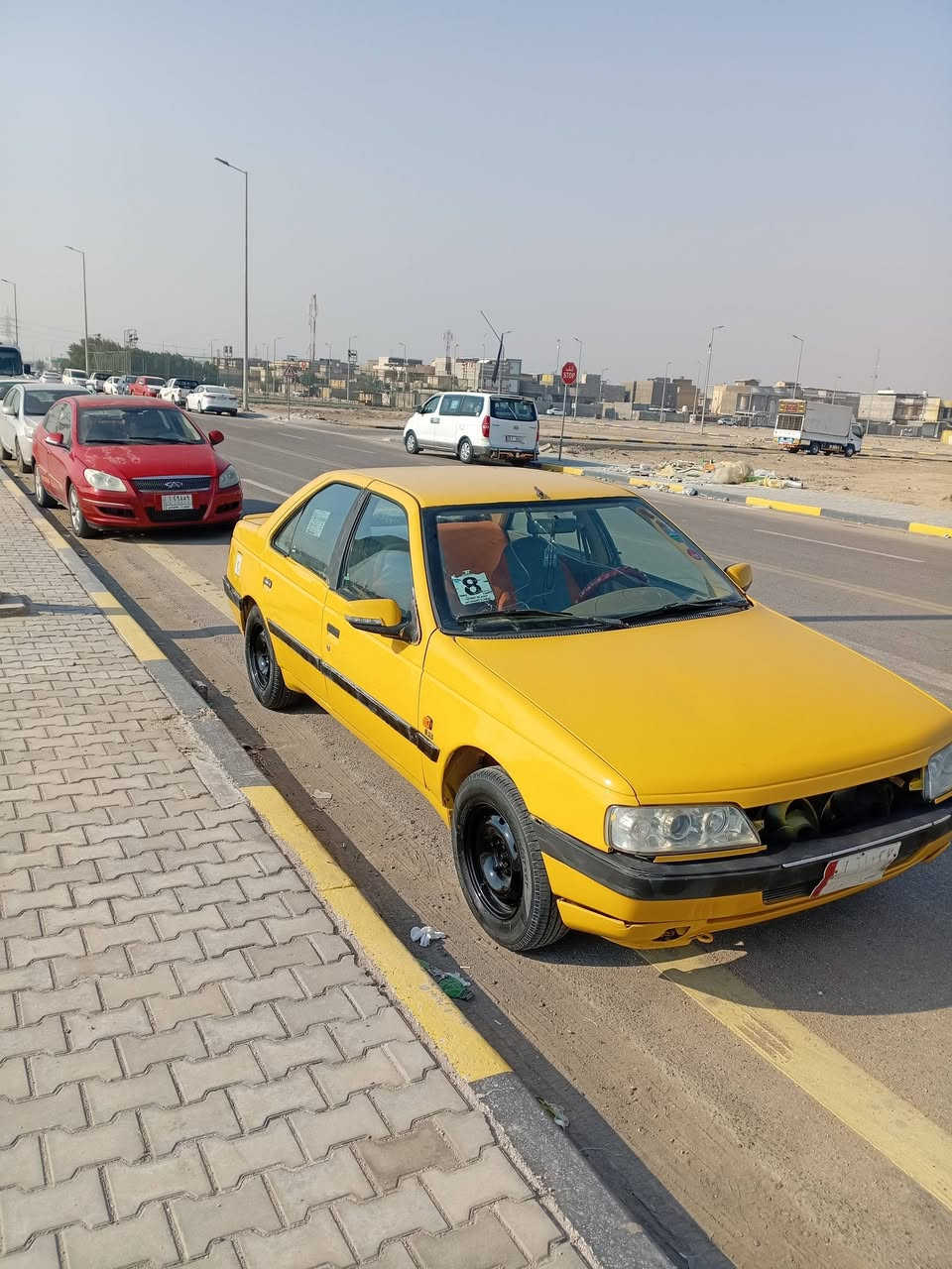 السلام عليكم
 بيجو ٤٠٥ موديل2016 رقم بصرة الماني
كير✅مكفول
مكينة✅مكفول
حداديه ✅
تخم تاير✅
كهربائيات✅
بدي السيارة ستوئ ملكوط ومصبوغة فرن السيارة كعدتها حلوه✅

السعر 33 وبيها مجال

***********
