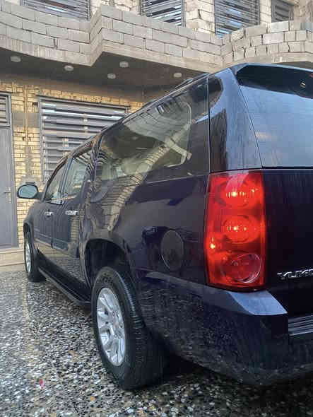 يوكن SLE موديل ٢٠٠٧ كندي كفاله عامه من الصبغ والحادث ماعدا البنيد بيه قليل جراد دواخل بيجي رقم الانكليزي الجديد بااسمي السياره جنطه شفط تدفئه بالكشنات السعر ٢٠٥ وبيها مجال ***********
