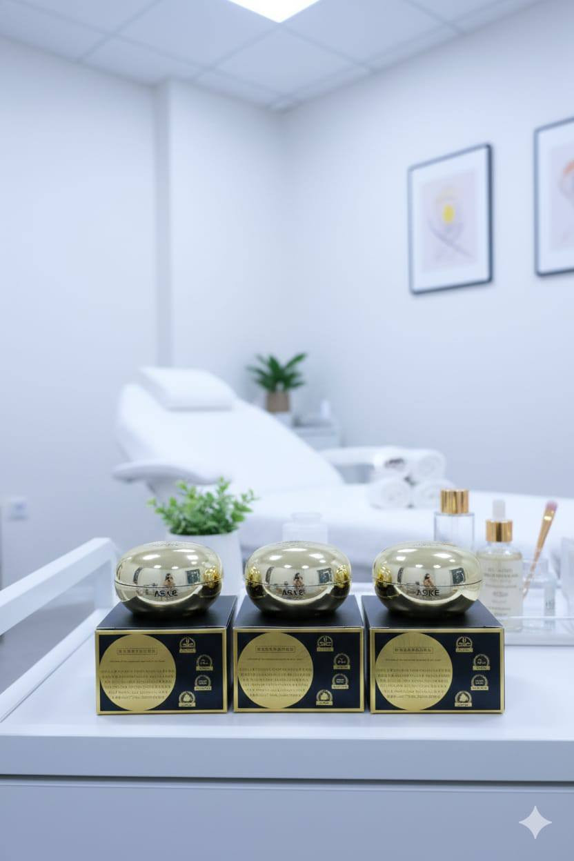 منتج كوري 15الف توصيل داخل هيت الف 
ASKEDNA كريم معجزة لتجميد العمر بالخلايا البيضاء والصوديوم والذهب
الفعالية: يحتوي على خلاصات نباتية متعددة، ذو ملمس ناعم وحريري، يجمع بين الترطيب ومقاومة التجاعيد والشد، ويعتني بالبشرة، ويجعلها رطبة وناعمة ومشدودة، ويمنحها إشراقة ونعومة.
*********** واتساب
