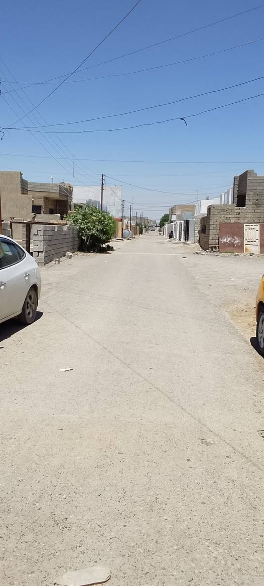 بيت للبيع مساحه 150 محتاج فلوس فرسان قرب جامعه تكريت السعر 10 مليون وبي مجال ***********//***********
