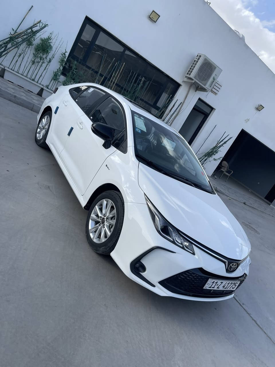 السلام عليكم كورلا هاي برد شكل الخليجي موديل 2024 ماشيه 24الف مكفوله كفاله عامه بدون بارد عده شخط بلباب مال سايق على كد نص اصبع تحويل مباشر جاهزه من كلشي الموصفات فتحا رادار توقف ذاتي تحديد مسار شاشه كار بلي هندبريك دكمه اوتو السياره جديده السعر ب 148 ورقه العنوان بغداد البياع ***********/***********
