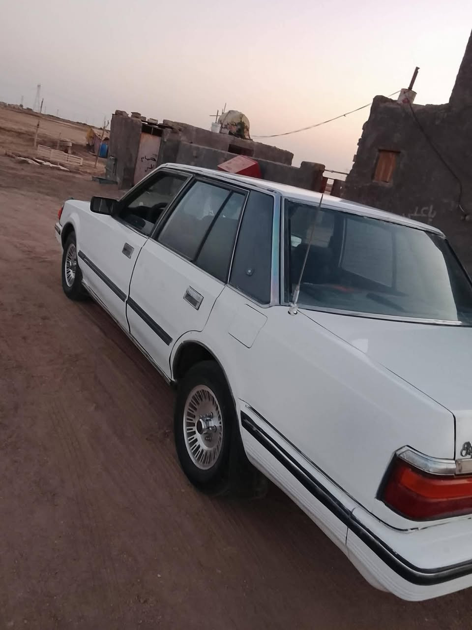 للبيع سوبر رقم مثنى الماني حداديه تواير كير محرك كشر كله نظيف 
مكانها سماوه الخضر السعر ب ٣٨        بيه مجال
 مكلف بالنشر .
اتصل عل الرقم التالي  ***********
