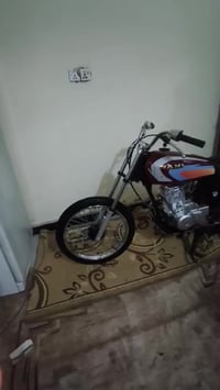 دراجه للبيع تعمير 25 شاصي اوراق اصولي محرك مكفول تانكي حالياََ اصفر سع...