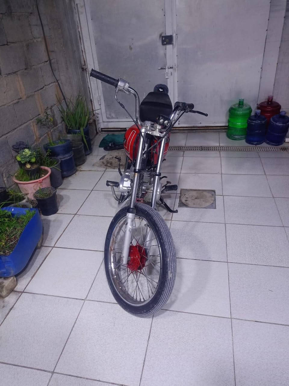 من رخصه الادمن
يابه 4كير شلامجه مكينه تشك الكاع الدراجه تعمير جديد يعني ربع ما تصرف بليته ورقم شاصي موجودات الدراجه خير من الله متوازي علا بيعتها 400 وبيها مجال للطيبين متواجد نت رقمي ***********
