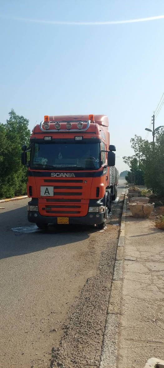 السلام عليكم شلون للبيع موديل 2007 راس عربانه كامله جير 1000 انجكشن***********
