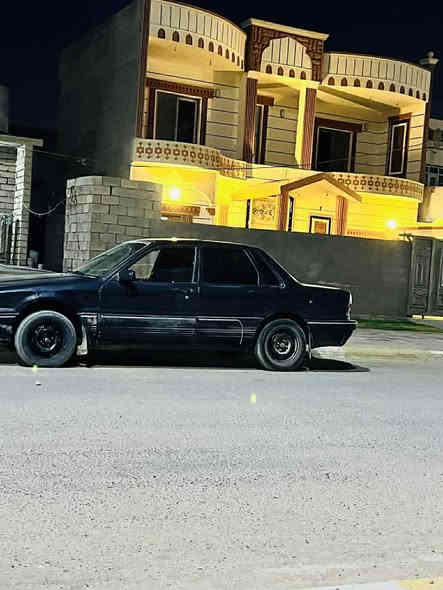 السلام عليكم  من رخصه الادمن   سياره  گلنت للبيع   محرك و گير شرط  صدر و تايرات  نص عمر  فاخر جداً  رقم  فحص  مؤقت و م اندل صاحبها  ابيعها  هل موجود  السعر  11 بيها مجال  للشراي  و تجي و تشوفها  و تدلل  ما اختلف وياك   
لل استفسار  اتصل  على الرقم  *********** 
 *********** تكريت
