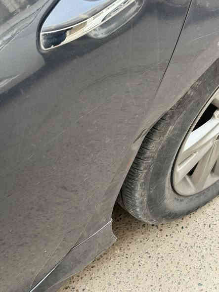 كيا اوبتما 2019  رقم اربيل القديم وارد امريكي حادثها جاملغ و نص باب جانبي سياره بيها ملاحضات بسيطه بالكشر. سياره fe. 
ماشيه 85 
السعر 128و بيهد مجال بسيط 

***********
