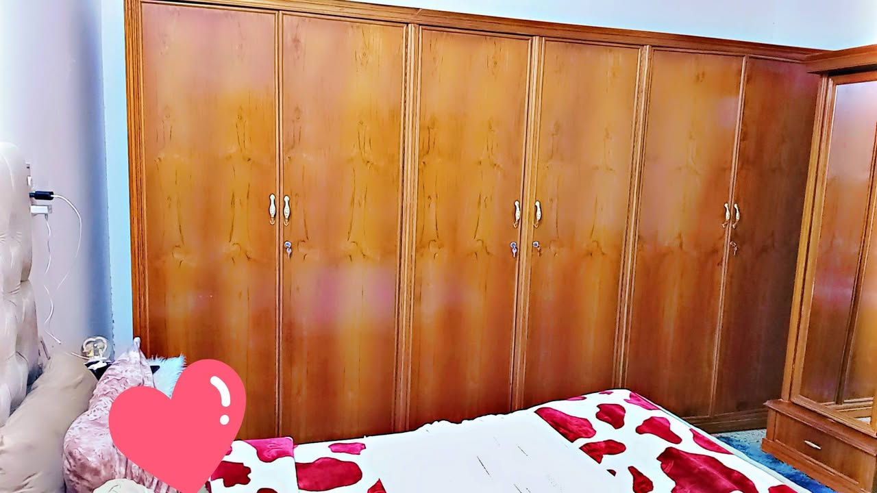 غرفه للبيع نجاره. فصال تركي درجه اولى صاج سعر مليون و50 وبيها مجال للشراي. صار 6 اشهر م̷ـــِْن شديتها بعدها لوك اي شخط او ضرر مابيها. والكنتور طابق واحد. 6 بوب. للتواصل عل واتساب فقط ***********
