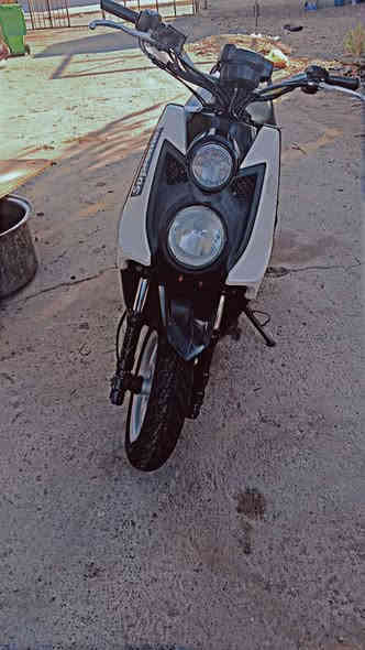 للبيع جبلي مديل 2015 نضيفة كفالة مكاني بغداد الحسينية ارقمي ***********
