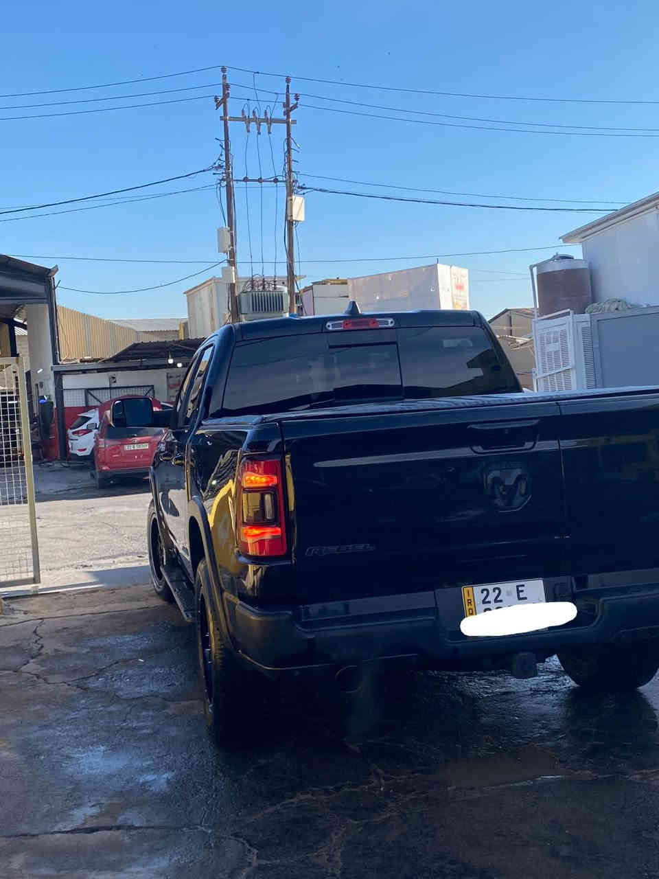 السلام عليكم رام2020 ريبل للبيع  رقم أربيل ماشيه 250الف ML سياره كفاله السعر 350$ گير محرك گشر كله كفاله اتصل ودلل ***********. مكاني صلاح الدين
