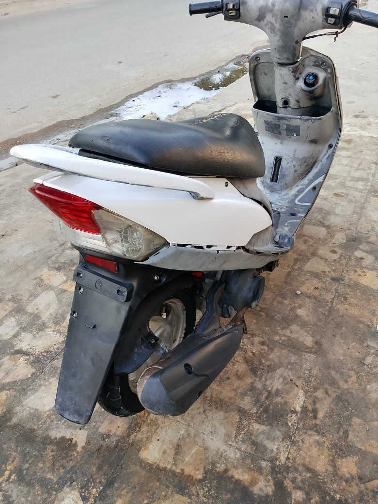 السلام عليكم للبيع دراجة ماكس منغولي دراجة جديدة كهربائيات كلها شغالة هندر سلف شغال السعر 375 العنوان بغداد الأمين الثانية للاستفسار ***********
