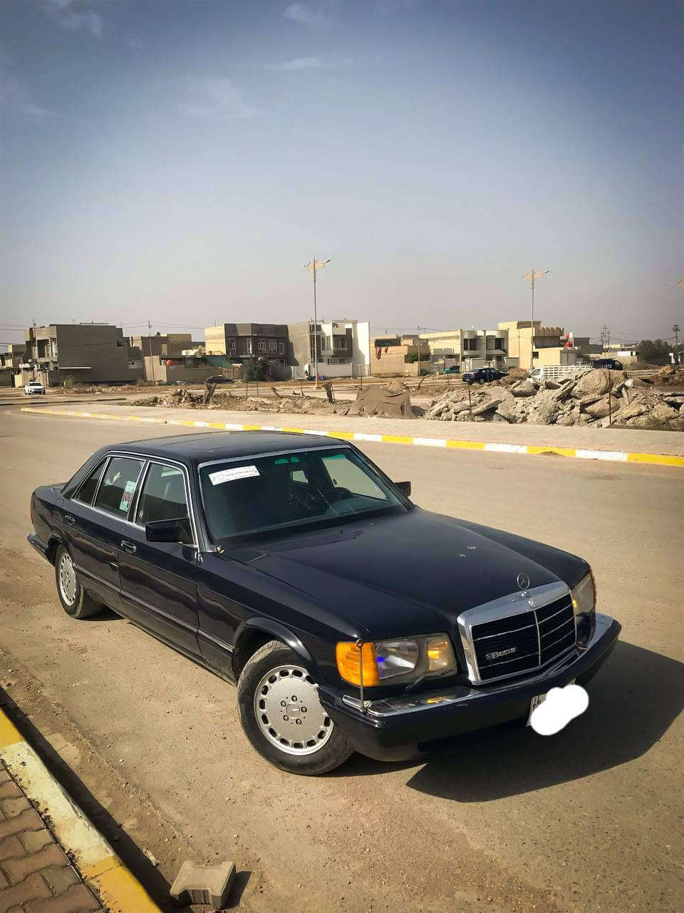 مارسيدس جامبو رائسي باب طويل رقم صلاح الدين صبغ عام بدون حادث بسمي سنويتها لغايه 26 محور مكينه وكير بطه 2500 مكينه وكير خير من الله  تخم تاير جديد باتري جديد تبريدها شغال صدر امامي خلفي جديد اربع جام كهربائي امراوس باولدز  العنوان قرب سيطرت الج قرب مطعم المرايا رقم موبايل ***********
